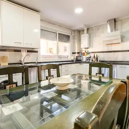 Precioso Con Patio Apartment Malaga